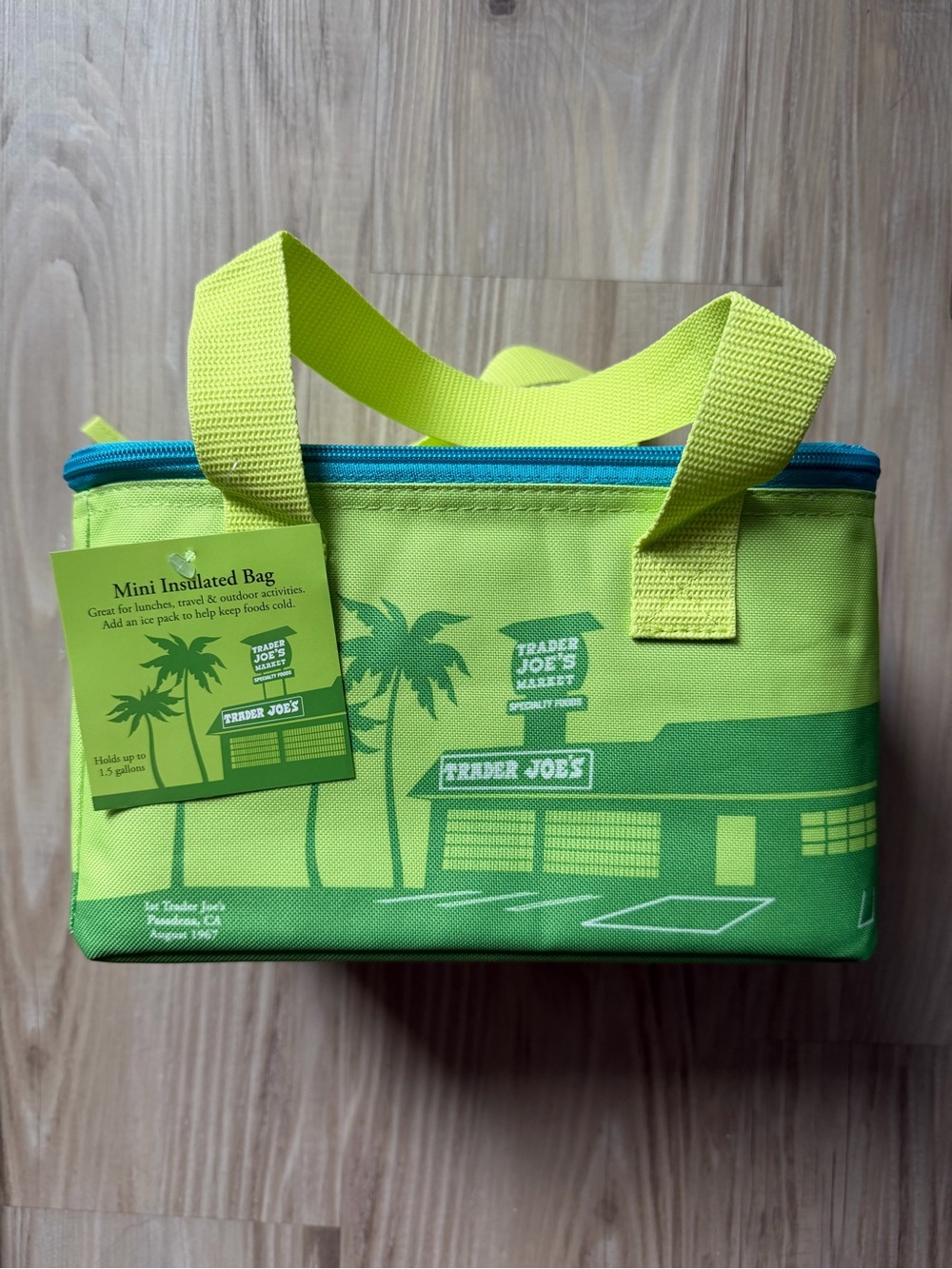 2026 Trader Joe’s Mini Insulated Bag - Palm Green